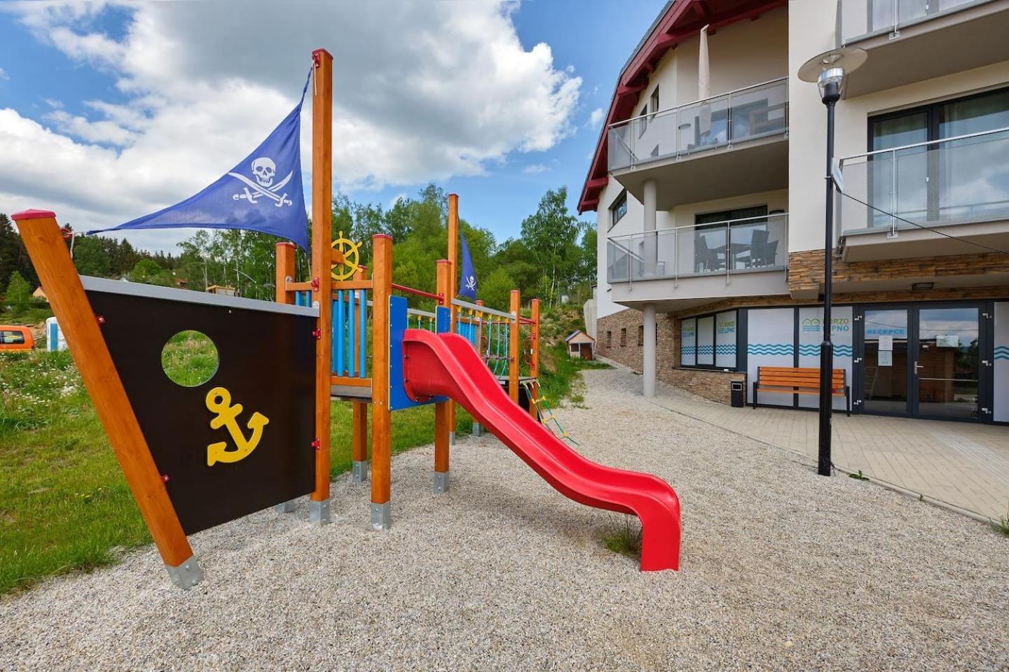 Charming And Quiet Apartment Lipno nad Vltavou Ngoại thất bức ảnh